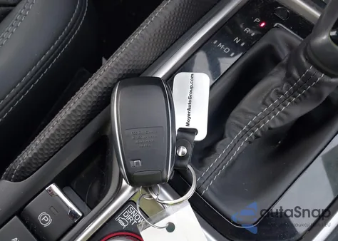 2021 Subaru Forester Touring z USA, uszkodzony, nr VIN JF2SKAXC8MH436385